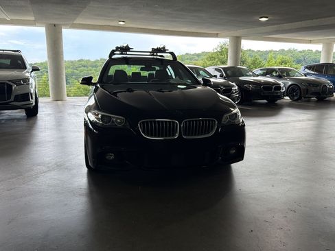 Used 2016 BMW 550i Sedan RWD image 5