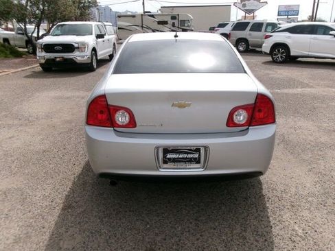 Used 2010 Chevrolet Malibu LT w/ Power Convenience Package FWD image 8