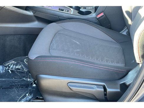 Used 2024 Subaru Impreza 2.0i Sport image 13