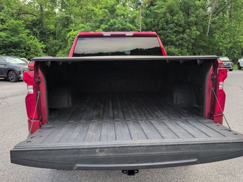 Used 2022 Chevrolet Silverado 1500 LT Trail Boss w/ Safety Package AWD/4WD image 9