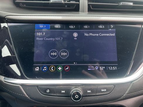 Used 2021 Buick Encore GX Select w/ Sport Touring Package image 9