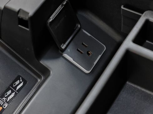 New 2026 GMC Sierra 1500 AT4 w/ AT4 Premium Package image 33