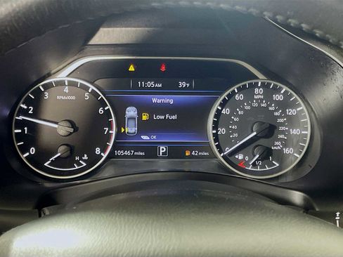 Used 2017 Nissan Murano SV image 10