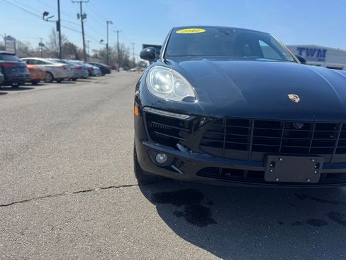Used 2016 Porsche Macan S AWD/4WD image 15