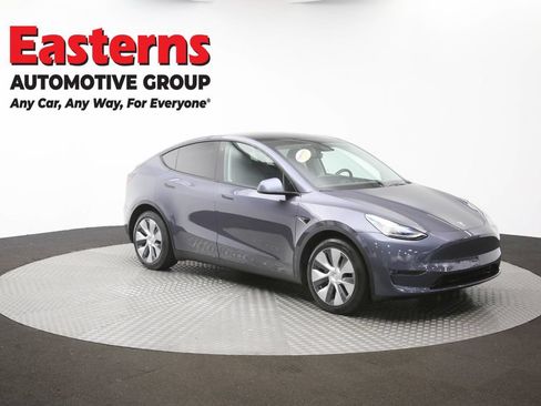 Used 2020 Tesla Model Y Long Range AWD/4WD image 45