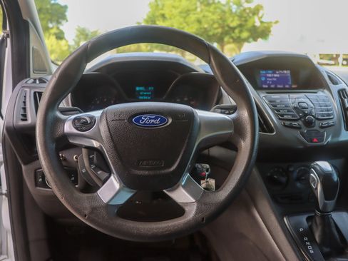 Used 2016 Ford Transit Connect XL FWD image 18