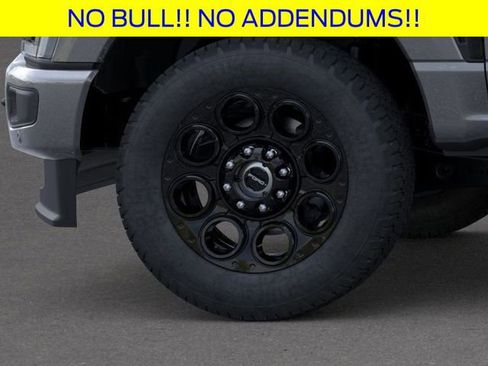 New 2026 Ford F250 Lariat w/ Black Appearance Package image 20