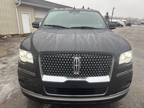 Used 2023 Lincoln Navigator 4WD image 13