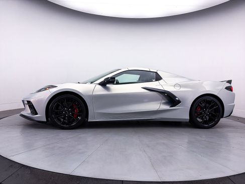 Used 2023 Chevrolet Corvette Stingray Premium Conv w/ Z51 Performance Package RWD image 39