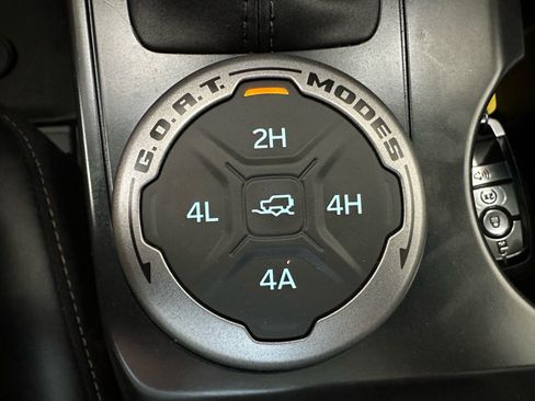 Certified 2025 Ford Bronco Badlands AWD/4WD image 44