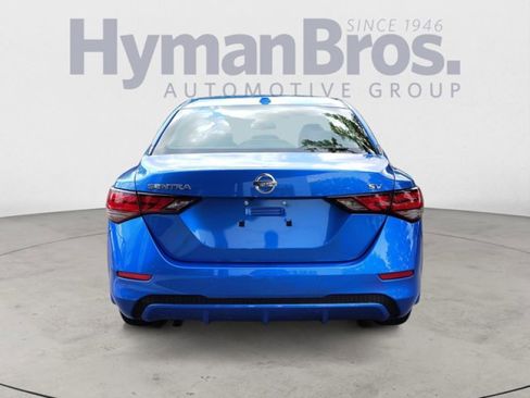 Used 2020 Nissan Sentra SV image 4
