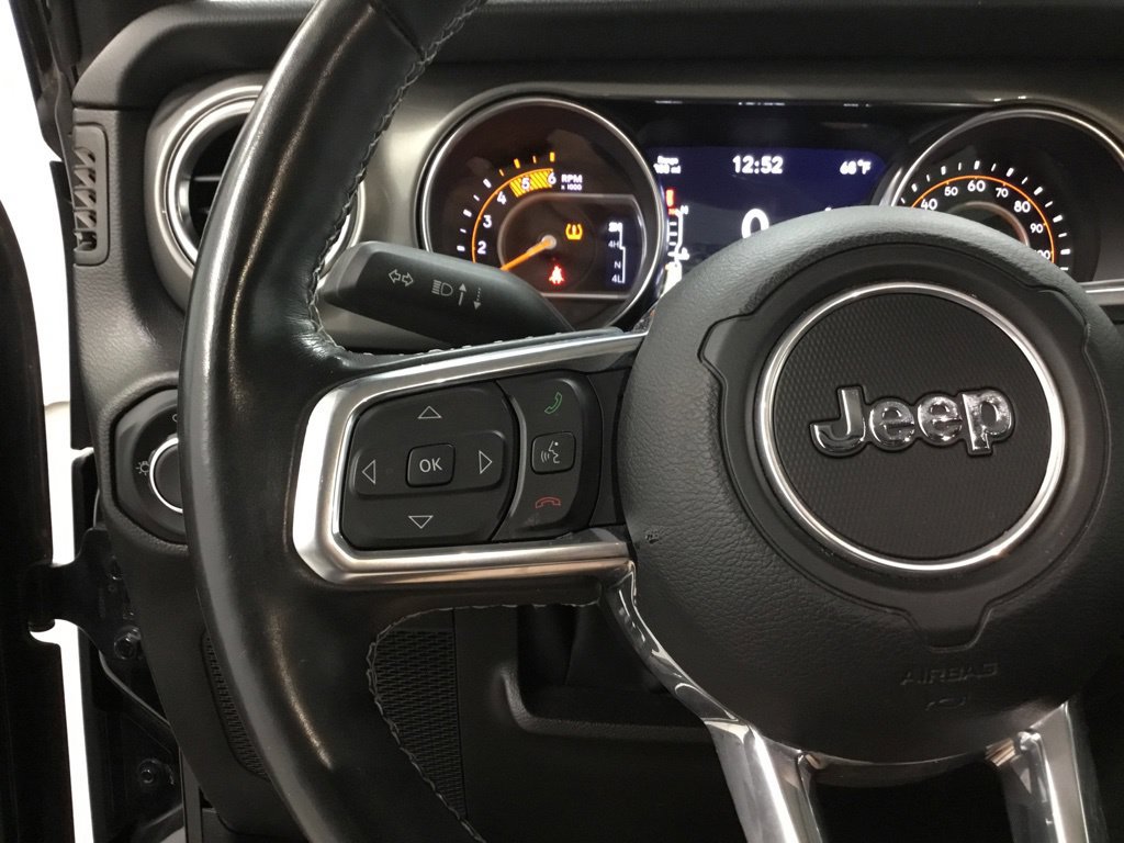 Used 2022 Jeep Wrangler Unlimited Sahara w/ Cold Weather Group AWD/4WD image 14