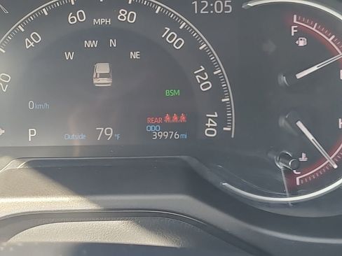 Used 2024 Toyota RAV4 Adventure image 19