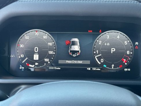New 2026 Land Rover Defender 110 X-Dynamic SE AWD/4WD image 30