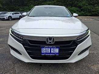 Used 2018 Honda Accord Touring video 2