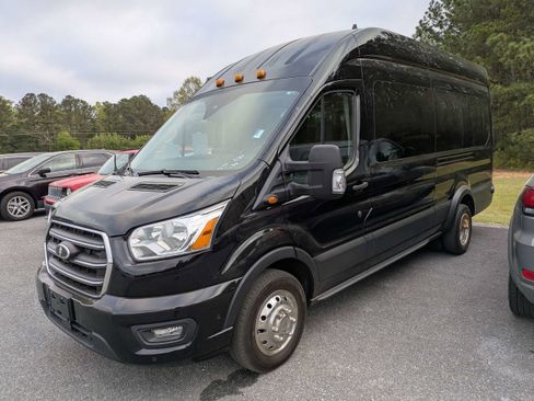 Used 2020 Ford Transit 350 XLT image 2