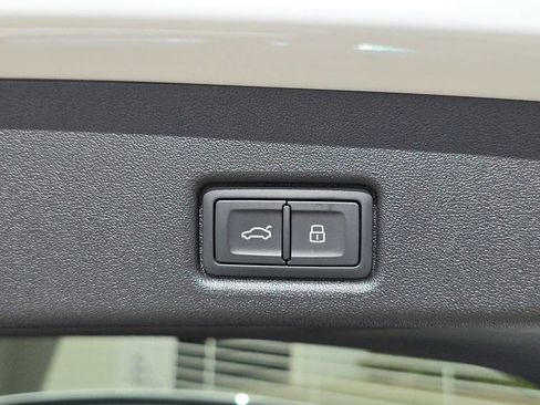 New 2026 Audi SQ5 Prestige AWD/4WD image 13