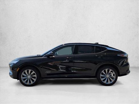 New 2026 Buick Envista Avenir FWD image 5