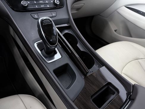 Used 2017 Buick LaCrosse Essence image 50