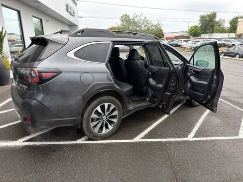 Used 2024 Subaru Outback Limited XT AWD/4WD image 10