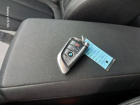 Used 2021 BMW 330i Sedan RWD image 11
