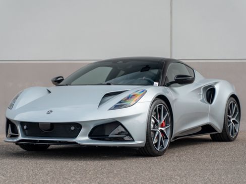 New 2026 Lotus Emira SE RWD image 3