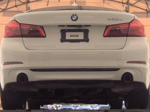 Used 2018 BMW 530e RWD image 3