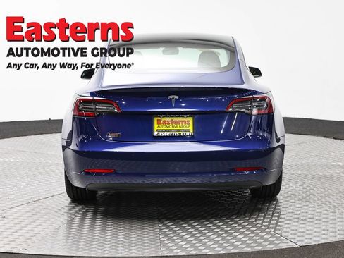 Used 2021 Tesla Model 3 Standard Range Plus RWD image 6