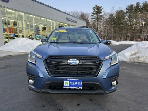 Used 2022 Subaru Forester Premium image 2