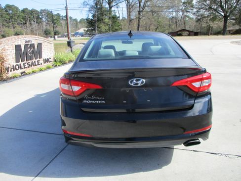 Used 2015 Hyundai Sonata SE image 28