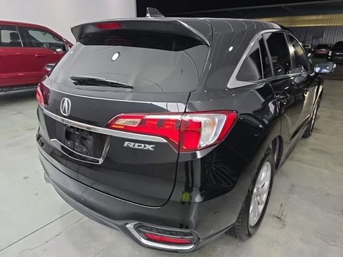 Used 2018 Acura RDX Technology Package image 2