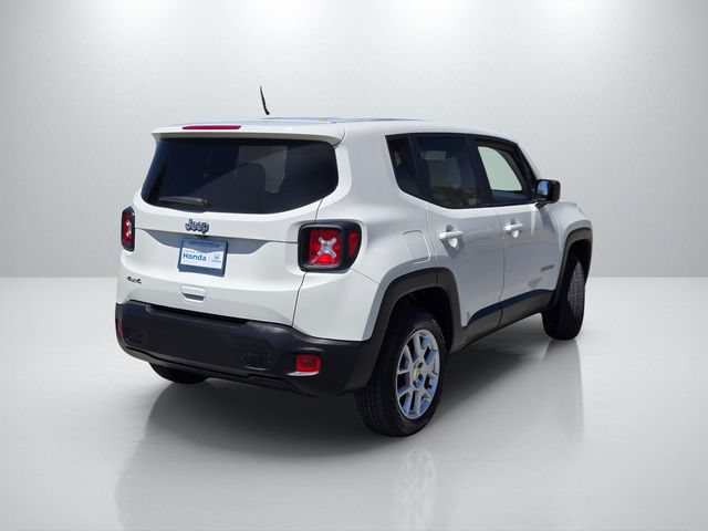 Used 2023 Jeep Renegade Latitude AWD/4WD image 4