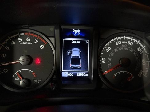 Used 2023 Toyota Tacoma SR w/ SR Convenience Package RWD image 12