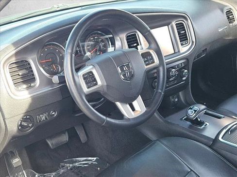 Used 2014 Dodge Charger SXT Plus image 10