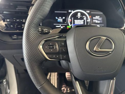 Certified 2026 Lexus TX 500h AWD w/ Technology Package image 14