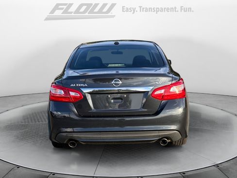 Used 2017 Nissan Altima 2.5 SV FWD image 8