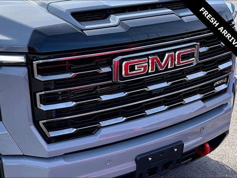 Used 2025 GMC Sierra 2500 AT4 w/ AT4 Premium Plus Package image 33