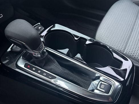 New 2026 Chevrolet Trax LT w/ LPO, Blackout Package image 21