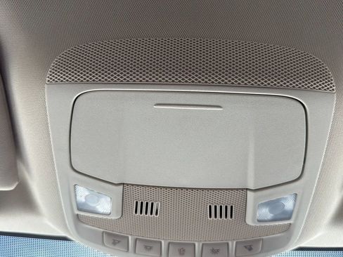 Used 2024 Ford Edge SEL image 20