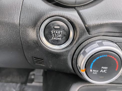 Used 2017 FIAT 124 Spider Classica image 12