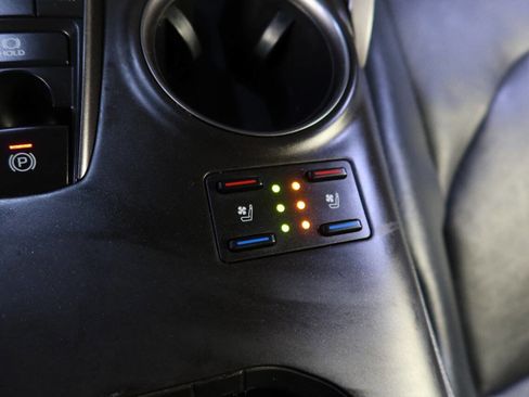 Used 2023 Toyota Camry XSE w/ Navigation Package image 24