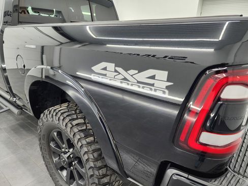 Used 2021 RAM 2500 Laramie w/ Night Edition image 35