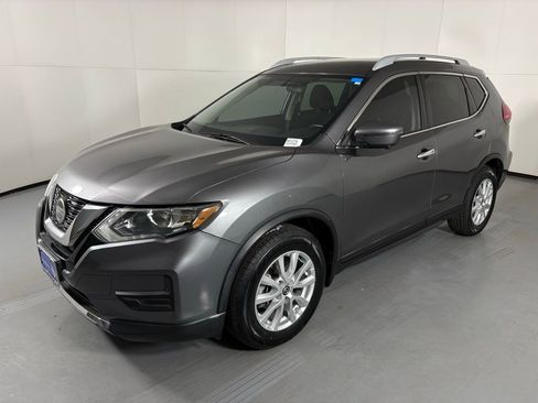 Used 2018 Nissan Rogue SV w/ Sun & Sound Touring Package FWD image 5