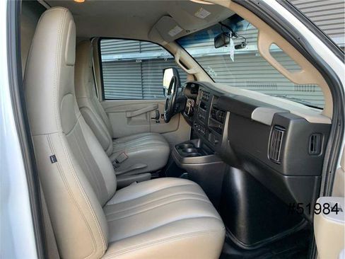 Used 2023 Chevrolet Express 4500 Extended w/ Power Convenience Package image 23