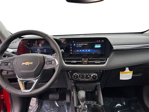 Used 2026 Chevrolet TrailBlazer LT w/ Convenience Package image 14