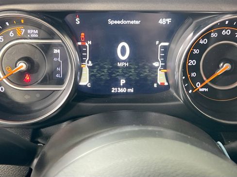 Used 2023 Jeep Gladiator Sport image 12