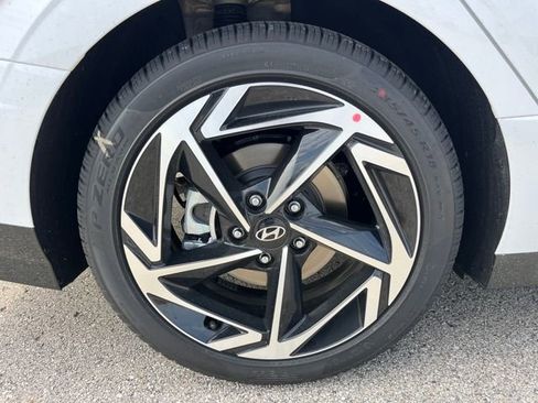 New 2026 Hyundai Sonata SEL AWD/4WD image 11