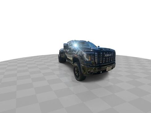 New 2026 GMC Sierra 3500 Denali Ultimate AWD/4WD image 2