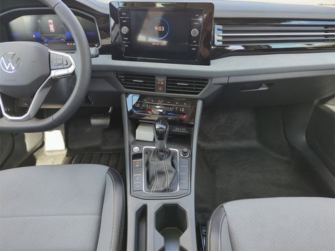 New 2025 Volkswagen Jetta SE image 22