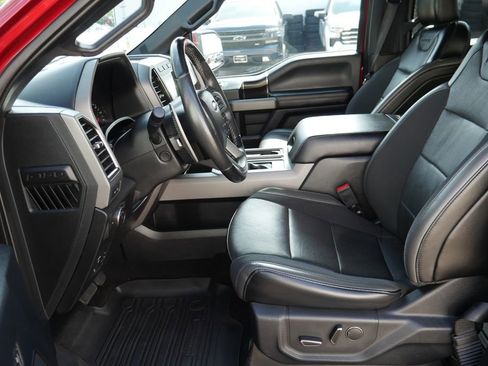 Used 2019 Ford F150 Raptor w/ Equipment Group 802A Luxury AWD/4WD image 8